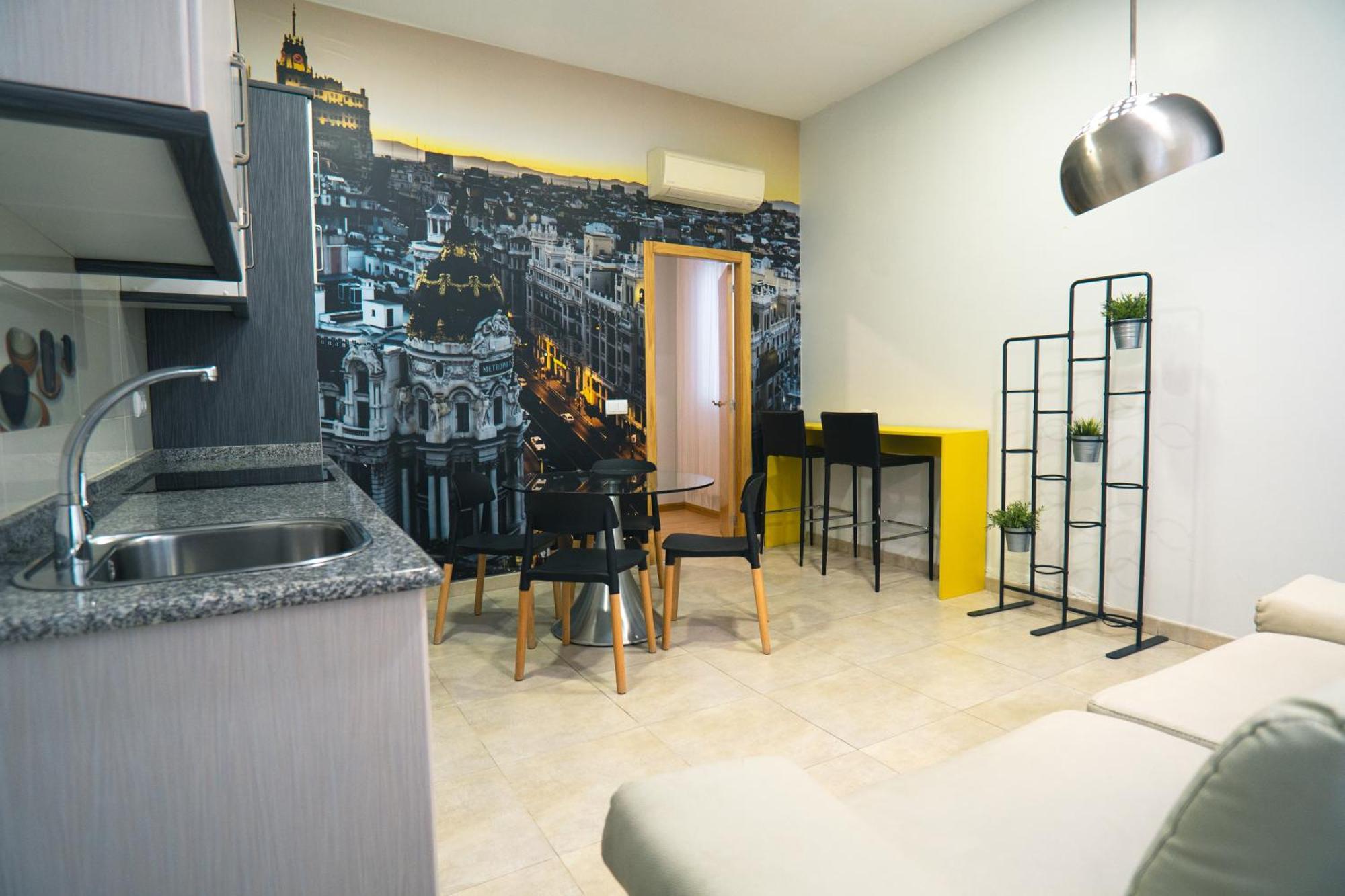 Smartr Madrid Chueca Aparthotel Luaran gambar