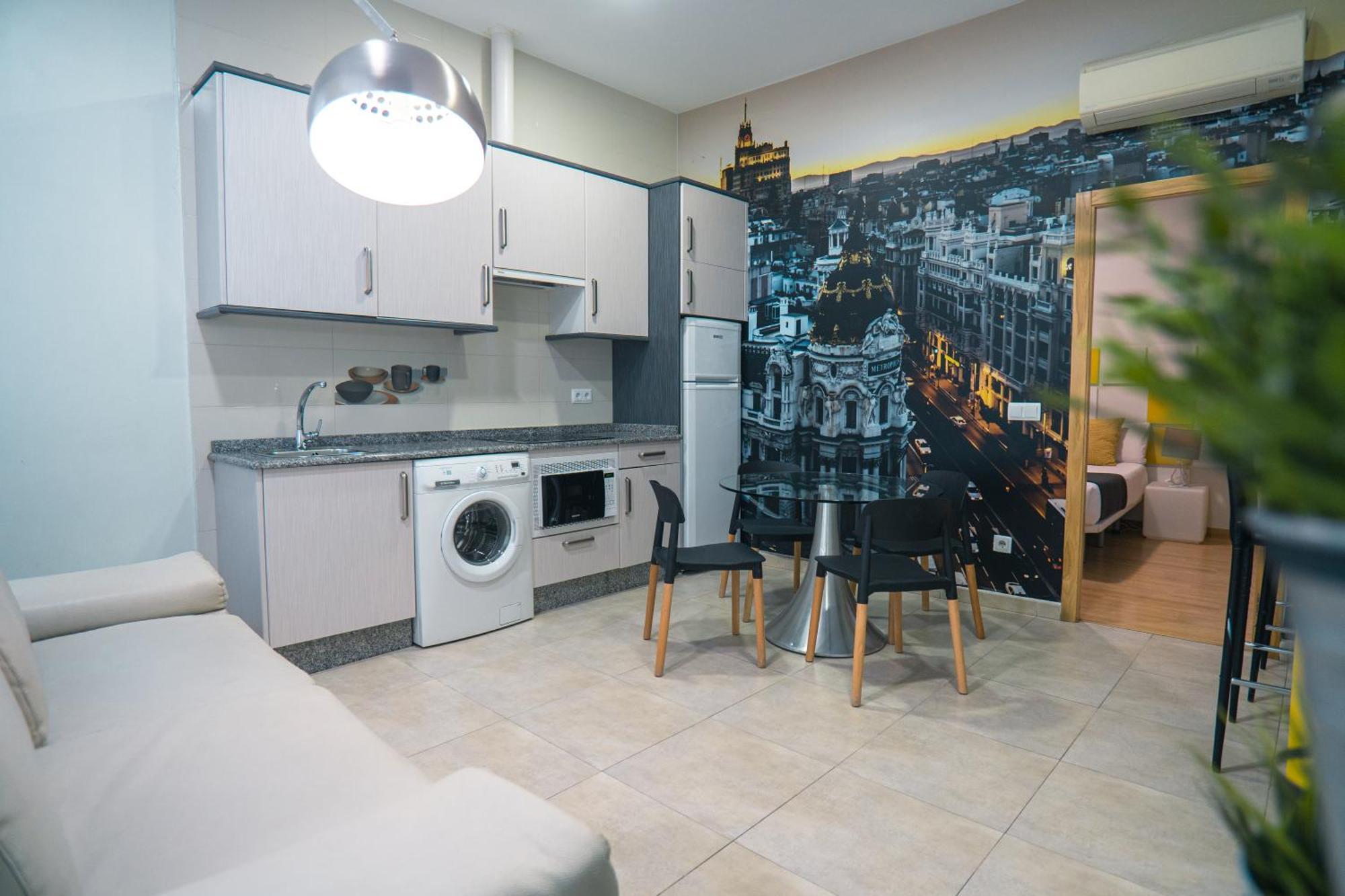 Smartr Madrid Chueca Aparthotel Luaran gambar