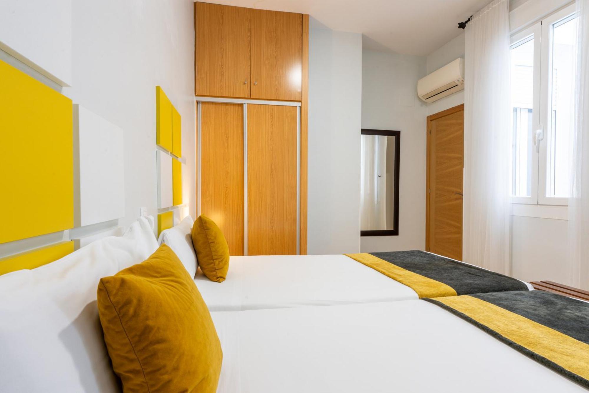 Smartr Madrid Chueca Aparthotel Luaran gambar