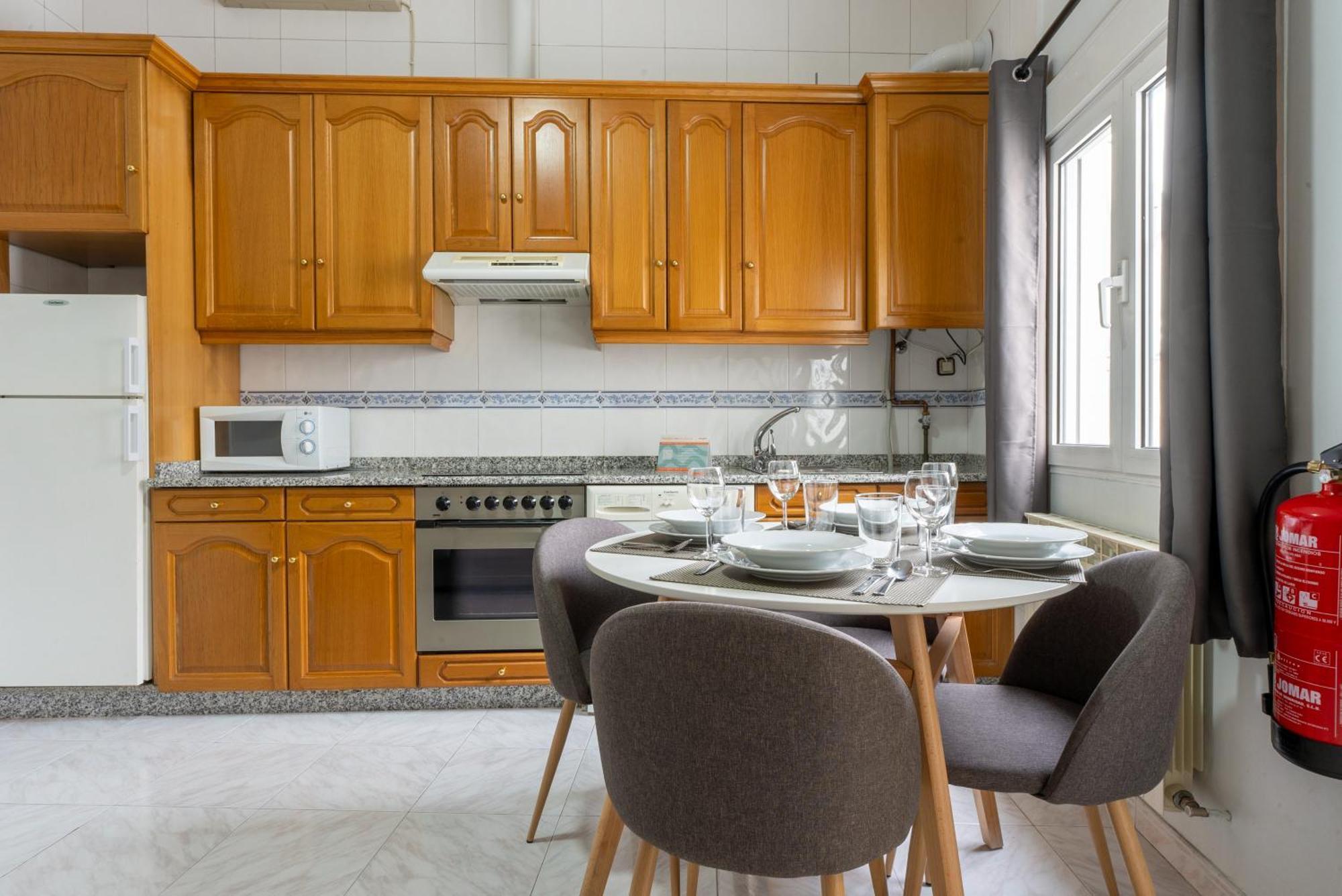 Smartr Madrid Chueca Aparthotel Luaran gambar